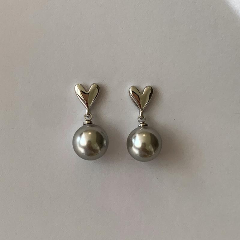 PANJBJ 925 Sterling Silver Love Heart Studs Earrings For Women Pearl Office Sweet Versatile Jewelry Birthday Gift Dropshipping
PANJBJ 925 Sterling Silver Love Heart Studs Earrings For Women Pearl Office Sweet Versatile Jewelry Birthday Gift Dropshipping