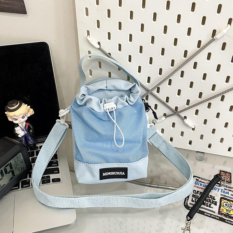 Summer Blazer Kettle Bag Women 2025 New Summer High Sense Shoulder Water Cup Bag Super Hot Mobile Phone Bag Blue
Summer Blazer Kettle Bag Women 2025 New Summer High Sense Shoulder Water Cup Bag Super Hot Mobile Phone Bag Blue