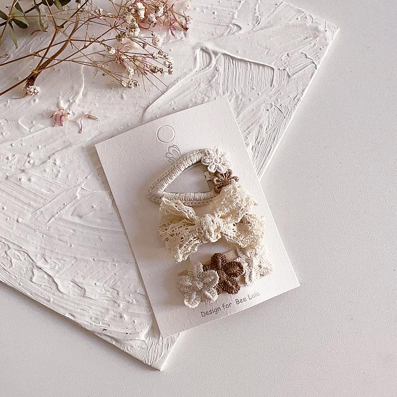 Скандинавский Ретро Цветочный Кружевной Бант Набор Заколок для Волос для Детей
Скандинавский Ретро Цветочный Кружевной Бант Набор Заколок для Волос для Детей