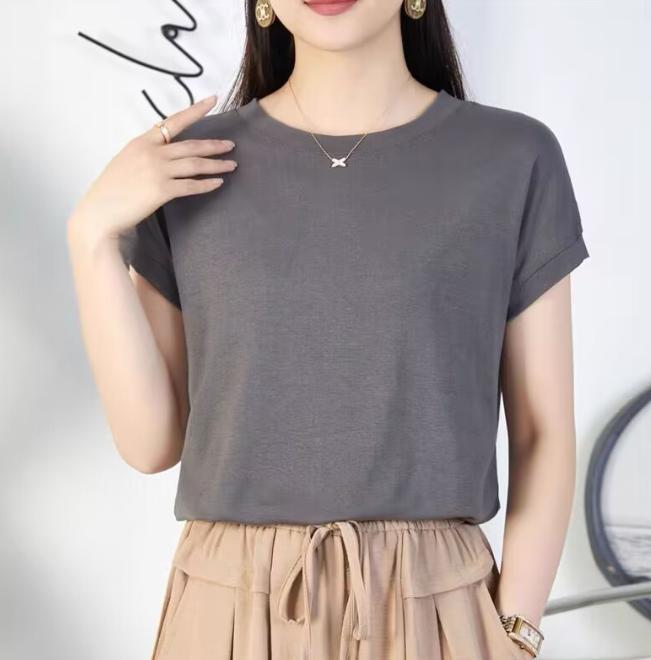 Летняя однотонная женская футболка с рукавом «летучая мышь», белые футболки, повседневные женские футболки больших размеров, верхняя одежда с круглым вырезом, мягкая и удобная тонкая рубашка M
Летняя однотонная женская футболка с рукавом «летучая мышь», белые футболки, повседневные женские футболки больших размеров, верхняя одежда с круглым вырезом, мягкая и удобная тонкая рубашка M