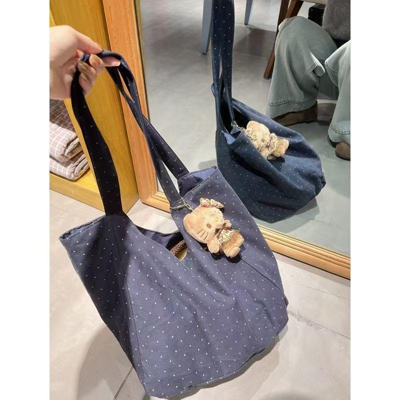 Korean Minimalist Polka Dot Canvas Tote Bag for Women - Large Capacity Shoulder Bag
Korean Minimalist Polka Dot Canvas Tote Bag for Women - Large Capacity Shoulder Bag