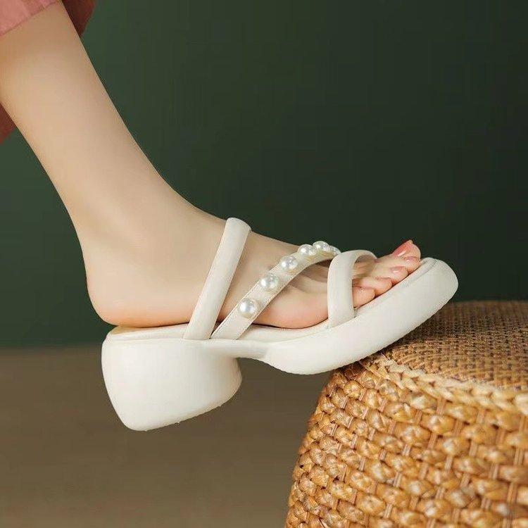 Women s Outer Wear Thick Bottom Roman Retro Soft Leather One Word Sandal Muffin Bottom Height Increasing Open Toe Slippers 40
Women s Outer Wear Thick Bottom Roman Retro Soft Leather One Word Sandal Muffin Bottom Height Increasing Open Toe Slippers 40