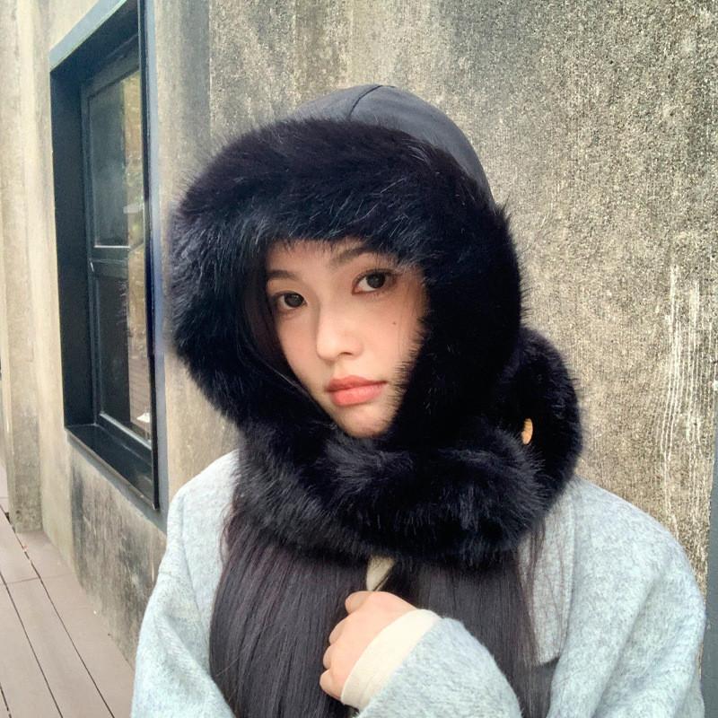Winter Fleece Hat For Women With Neck Guard And Windproof Features For Outdoor Skiing And Cycling чорний
Winter Fleece Hat For Women With Neck Guard And Windproof Features For Outdoor Skiing And Cycling чорний