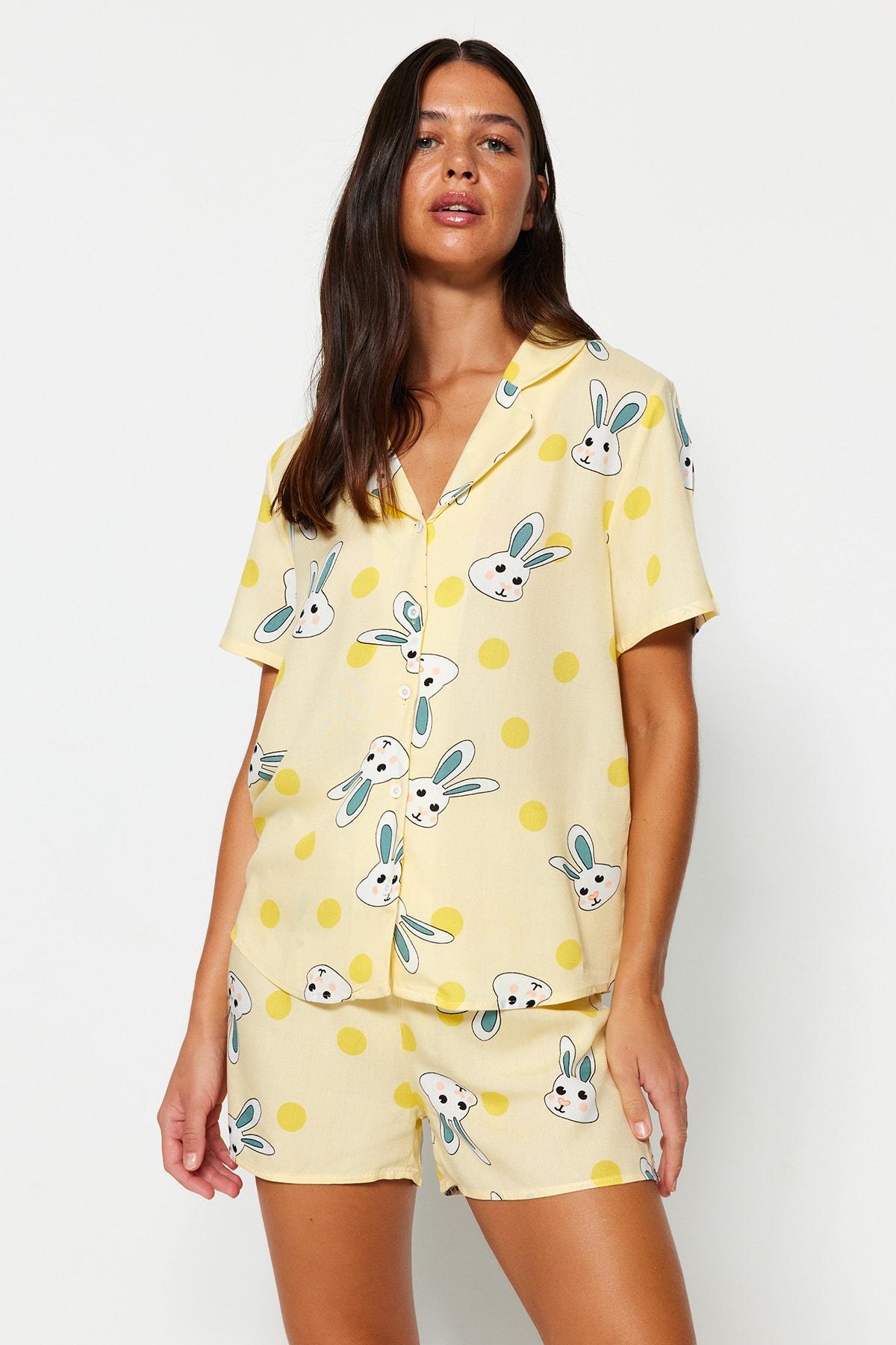Women s Fashion New Pajama Set Yellow Rabbit Patterned Viscose Shirt-Shorts Woven Pajama Set XS жовтий
Women s Fashion New Pajama Set Yellow Rabbit Patterned Viscose Shirt-Shorts Woven Pajama Set XS жовтий