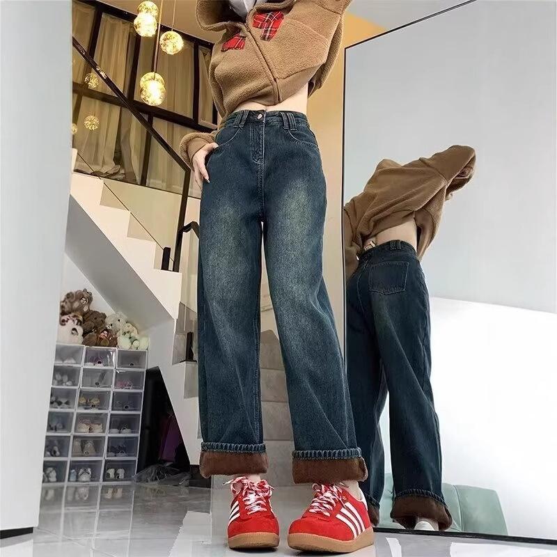 Women s High-Waisted Fleece-Lined Jeans - Winter 2024, Loose Slimming Fit, Plus Size, Straight Wide Leg. L
Women s High-Waisted Fleece-Lined Jeans - Winter 2024, Loose Slimming Fit, Plus Size, Straight Wide Leg. L