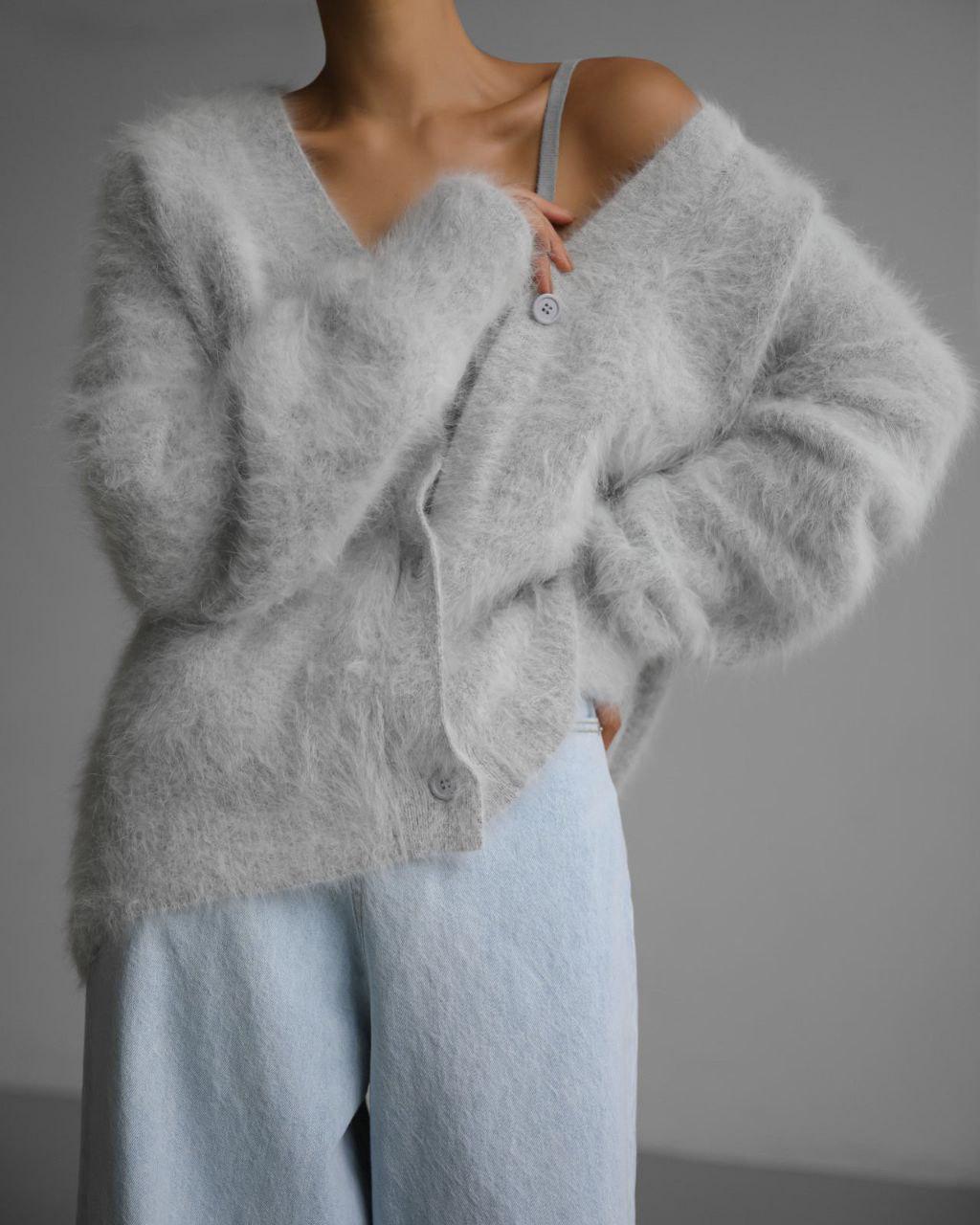 2023 Autumn/Winter Women s Faux Mink Fur Knitted Cardigan Coat Small
2023 Autumn/Winter Women s Faux Mink Fur Knitted Cardigan Coat Small