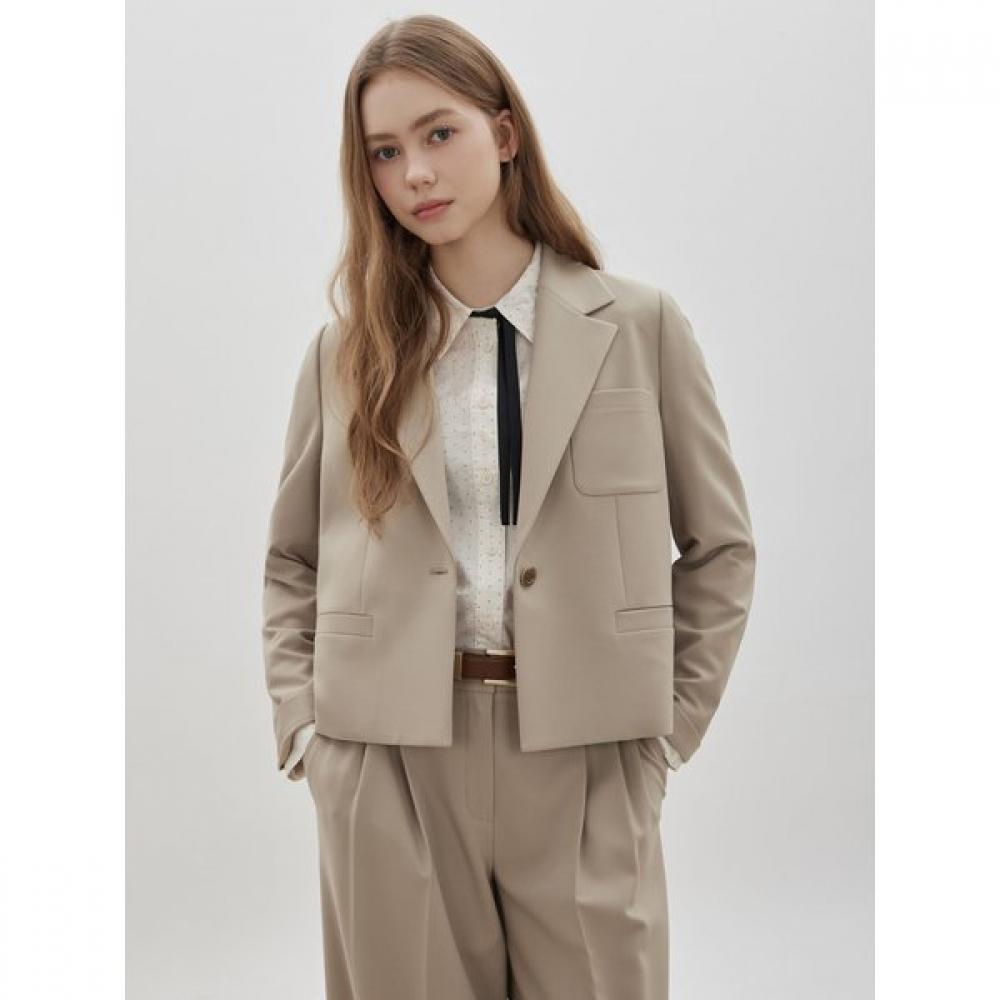 Cc Collect Inverted Pleats Crop Jacket C261msf201 DARK NAVY/66
Cc Collect Inverted Pleats Crop Jacket C261msf201 DARK NAVY/66