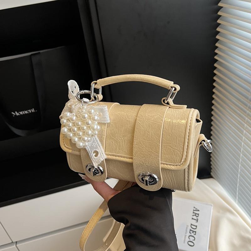 Versatile hand carry small bag women s new trendy fashion texture pillow bag high-end single shoulder messenger bag жёлтый
Versatile hand carry small bag women s new trendy fashion texture pillow bag high-end single shoulder messenger bag жёлтый