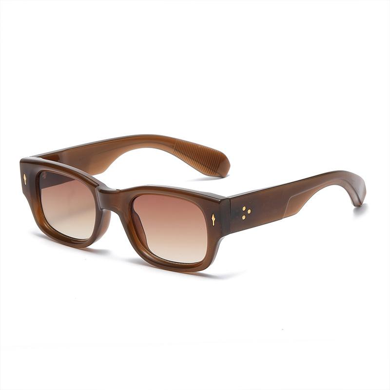 Ins Popular Men Sunglasses Vintage Fashion Square Rivets Sunglass Women Shades Trending Gradient tea Sun Glasses Male UV400 as shown
Ins Popular Men Sunglasses Vintage Fashion Square Rivets Sunglass Women Shades Trending Gradient tea Sun Glasses Male UV400 as shown