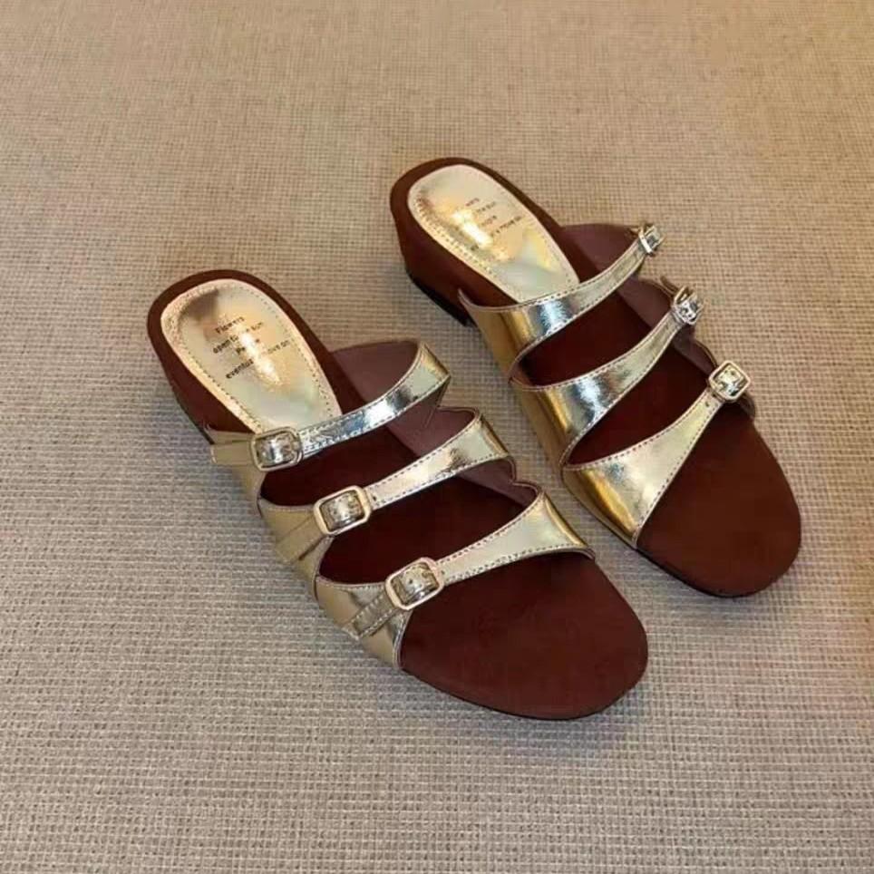 Cowhide version~ British one-word button open-toe slippers women s retro wedge heel leather versatile gold sandals 35
Cowhide version~ British one-word button open-toe slippers women s retro wedge heel leather versatile gold sandals 35