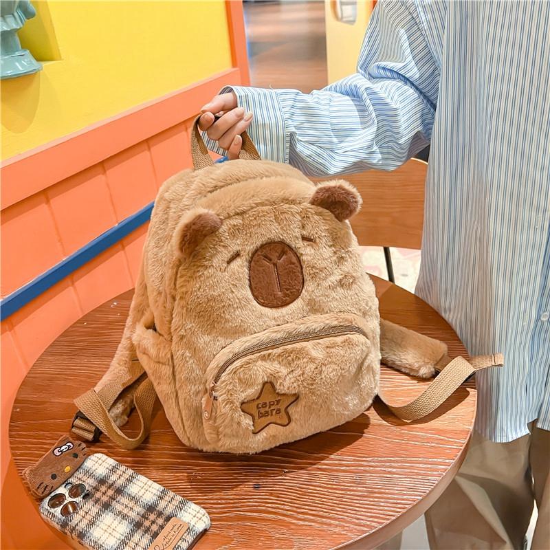 Рюкзак Kawaii Capybara, большая вместительная сумка на плечо, сумка для плюшевых кукол, сумка для хранения игрушек Capybara для путешествий, подарков на день рождения
Рюкзак Kawaii Capybara, большая вместительная сумка на плечо, сумка для плюшевых кукол, сумка для хранения игрушек Capybara для путешествий, подарков на день рождения