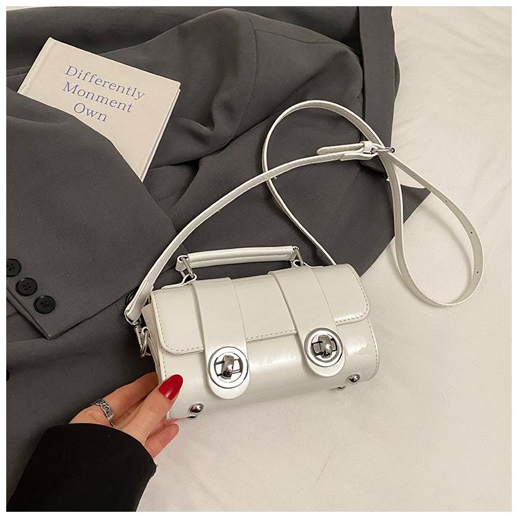 Премиальная нишевая сумка женская лето 2025 новая модная сумка-мессенджер портативная повседневная сумка-подушка
Премиальная нишевая сумка женская лето 2025 новая модная сумка-мессенджер портативная повседневная сумка-подушка