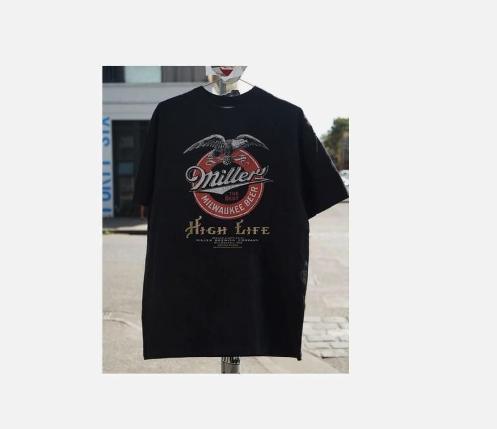 Coors Classic Miller High Life Vintage Beer T-Shirt, 3XL
Coors Classic Miller High Life Vintage Beer T-Shirt, 3XL