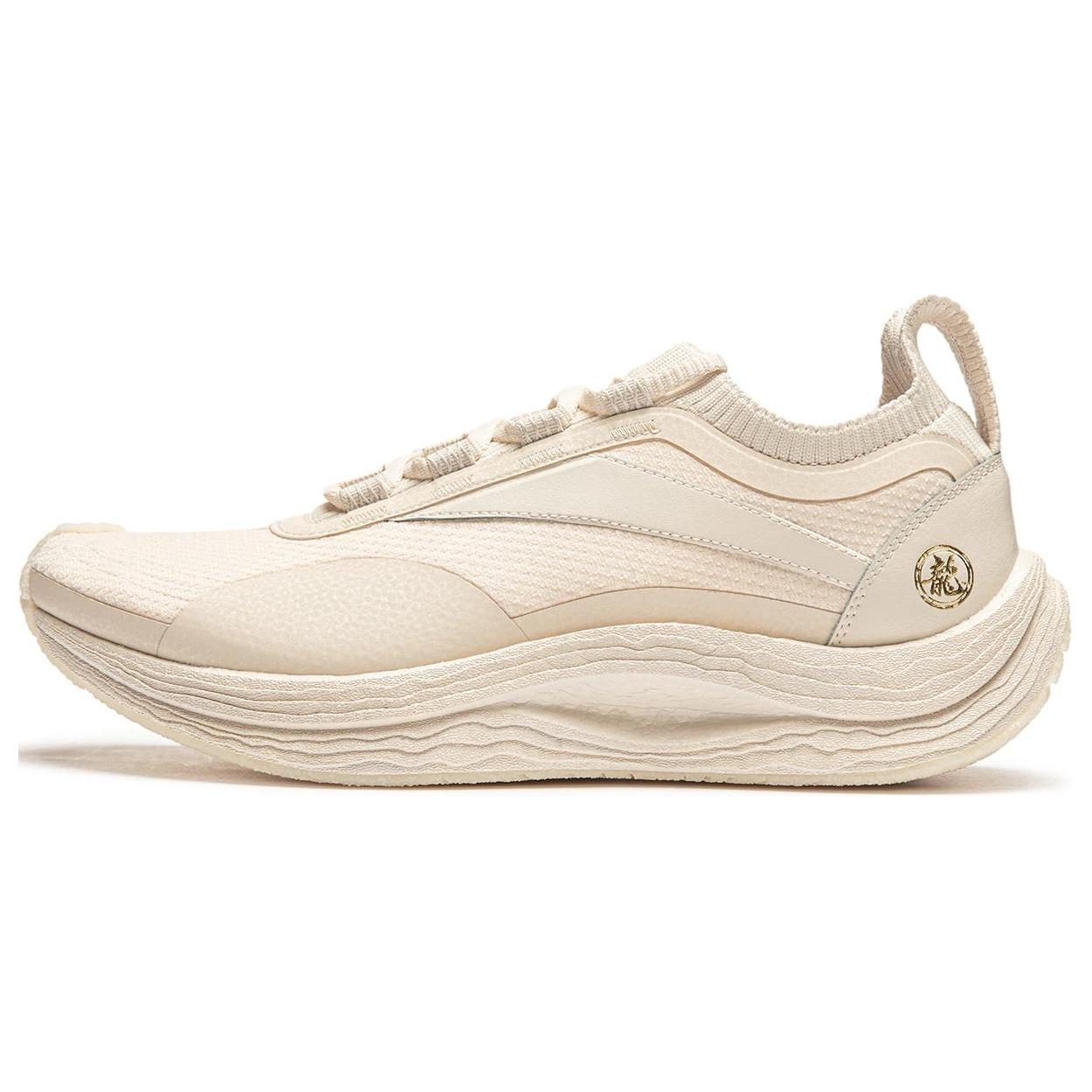 Li Ning Gongfu Yin Cushioning Slip Resistant Low top Casual Shoes Unisex Beige AZGU021-3 39.5
Li Ning Gongfu Yin Cushioning Slip Resistant Low top Casual Shoes Unisex Beige AZGU021-3 39.5