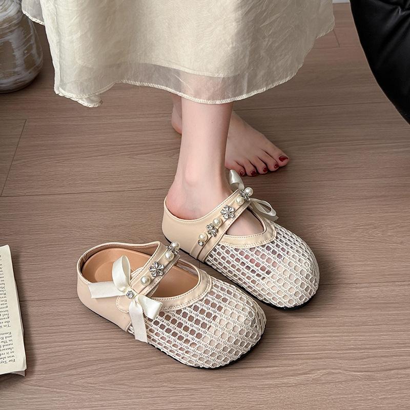 Flat bottom bag head breathable mesh fashionable versatile women s drag summer niche hollow one word with half slippers 35 срібний
Flat bottom bag head breathable mesh fashionable versatile women s drag summer niche hollow one word with half slippers 35 срібний