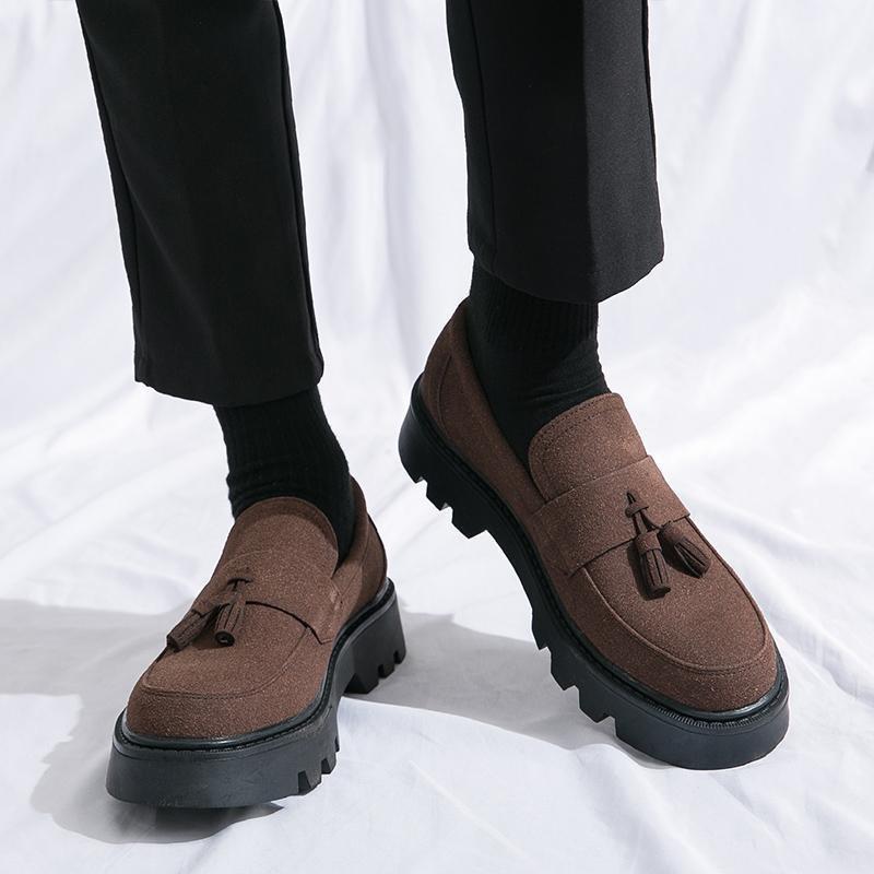 Large size spring 22 new casual leather shoes fringed platform driving shoes 45 коричневий
Large size spring 22 new casual leather shoes fringed platform driving shoes 45 коричневий