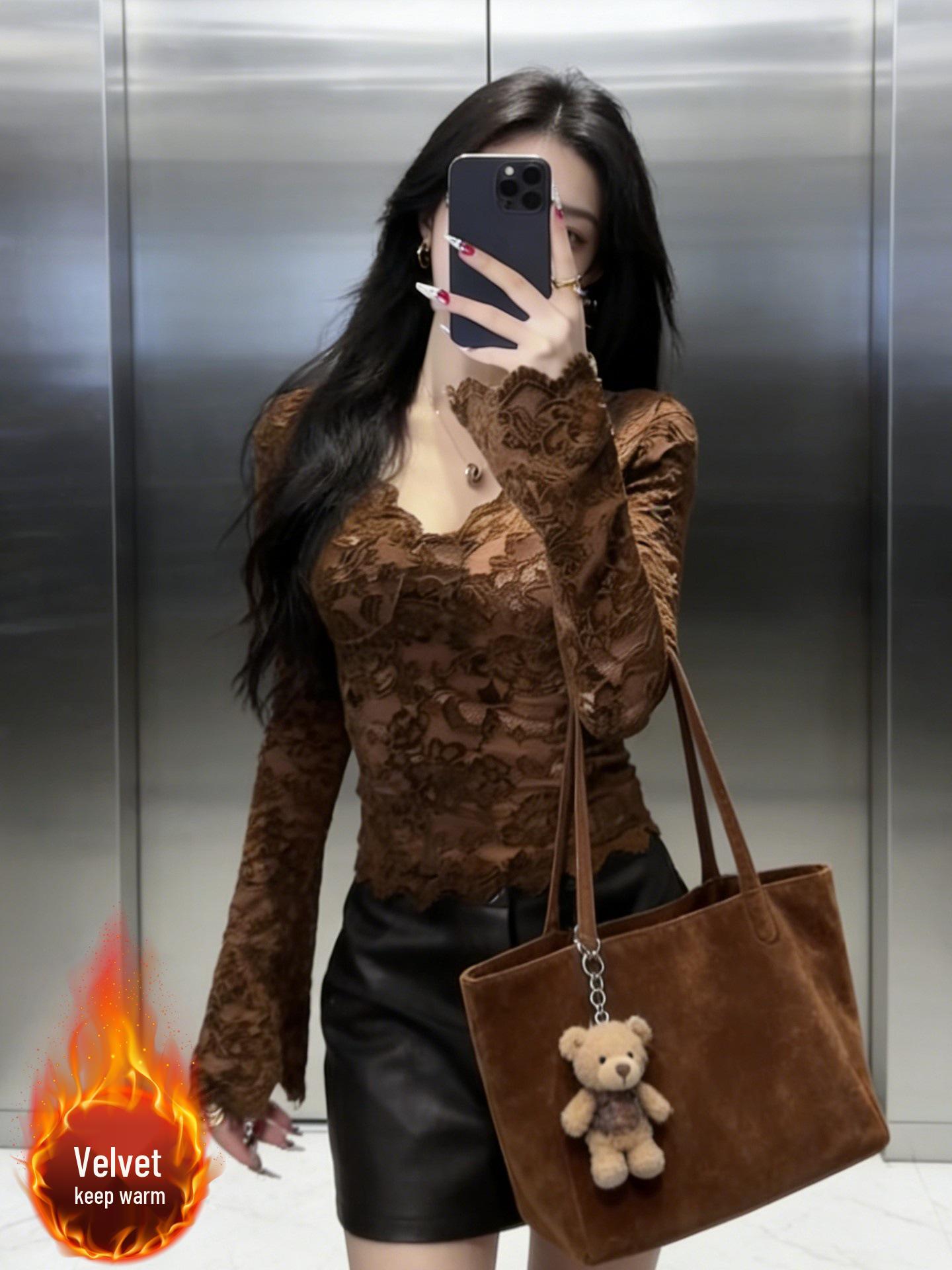 Women s French V-Neck Velvet Lace Long Sleeve Base Layer Top - Autumn/Winter Fashion XXL
Women s French V-Neck Velvet Lace Long Sleeve Base Layer Top - Autumn/Winter Fashion XXL