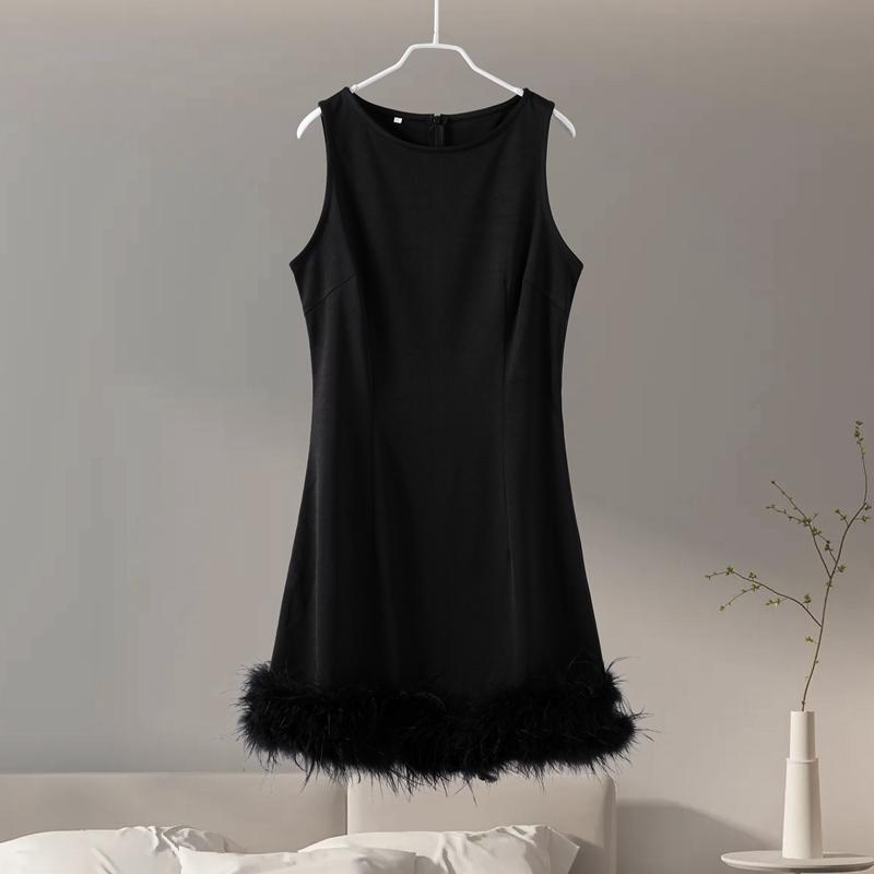 Элегантное короткое вечернее платье с перьями в стиле пэчворк, женское облегающее платье с круглым вырезом без рукавов и высокой талией, женские платья 2025 года, сексуальные вечерние платья для женщин M чёрный