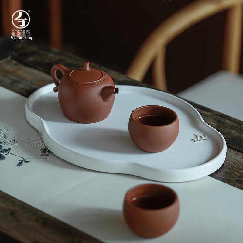 WQT Handcrafted Yixing Zisha Teapot Gift Set
WQT Handcrafted Yixing Zisha Teapot Gift Set