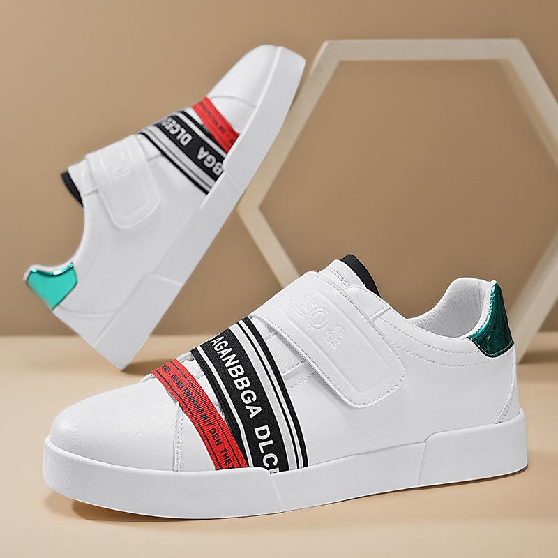 2025 Guochao spring and summer live broadcast niche leather board shoes retro Douyin Hong Kong style white shoes catwalk tooling shoes men s shoes 39
2025 Guochao spring and summer live broadcast niche leather board shoes retro Douyin Hong Kong style white shoes catwalk tooling shoes men s shoes 39