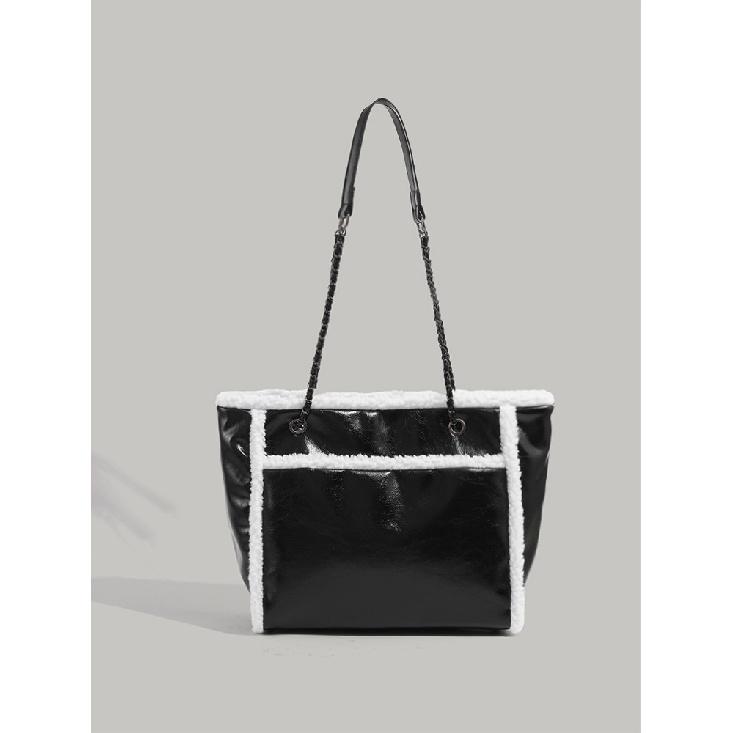 High-End Simple Lamb Wool Tote Bag 2024 New Autumn Winter Versatile Chain Shoulder Bag for Class and Commute Underarm Bag чорний
High-End Simple Lamb Wool Tote Bag 2024 New Autumn Winter Versatile Chain Shoulder Bag for Class and Commute Underarm Bag чорний