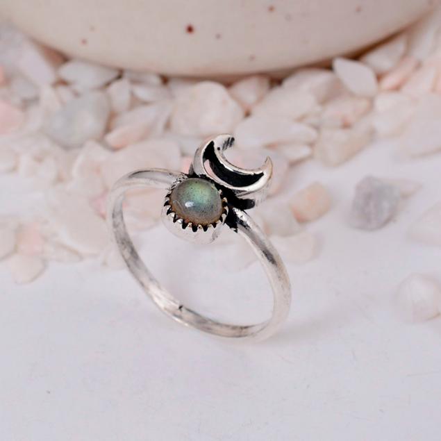 Adjustable Labradorite Crescent Moon Ring | Silver Plated Brass Celestial Jewelry | Mystical Boho Gift 3 срібний
Adjustable Labradorite Crescent Moon Ring | Silver Plated Brass Celestial Jewelry | Mystical Boho Gift 3 срібний