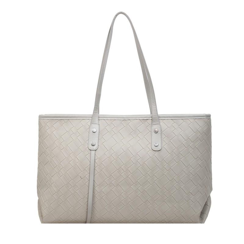 Large-capacity Diamond-grid Portable Bag 2026 New High-end One-shoulder Commuting All-matching Foreign-style Tote сірий
Large-capacity Diamond-grid Portable Bag 2026 New High-end One-shoulder Commuting All-matching Foreign-style Tote сірий