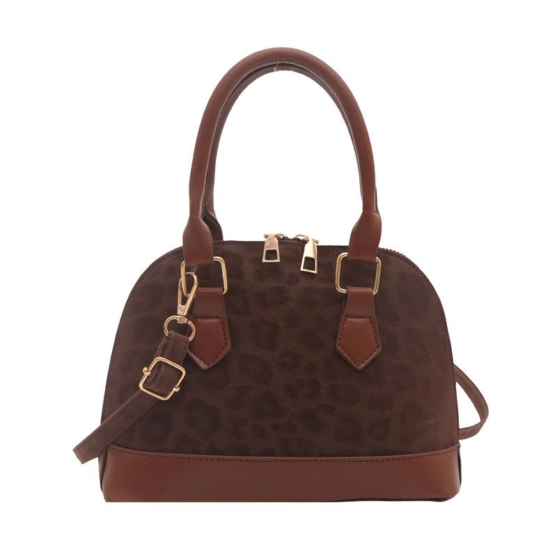 Fashion simple bag women s spring new Korean version portable shell bag simple casual shoulder messenger bag women
Fashion simple bag women s spring new Korean version portable shell bag simple casual shoulder messenger bag women
