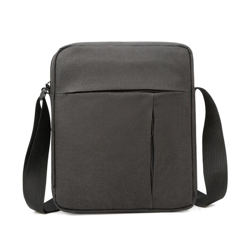 Customizable Men s Lightweight Nylon Crossbody Bag for Outdoor Travel чорний
Customizable Men s Lightweight Nylon Crossbody Bag for Outdoor Travel чорний
