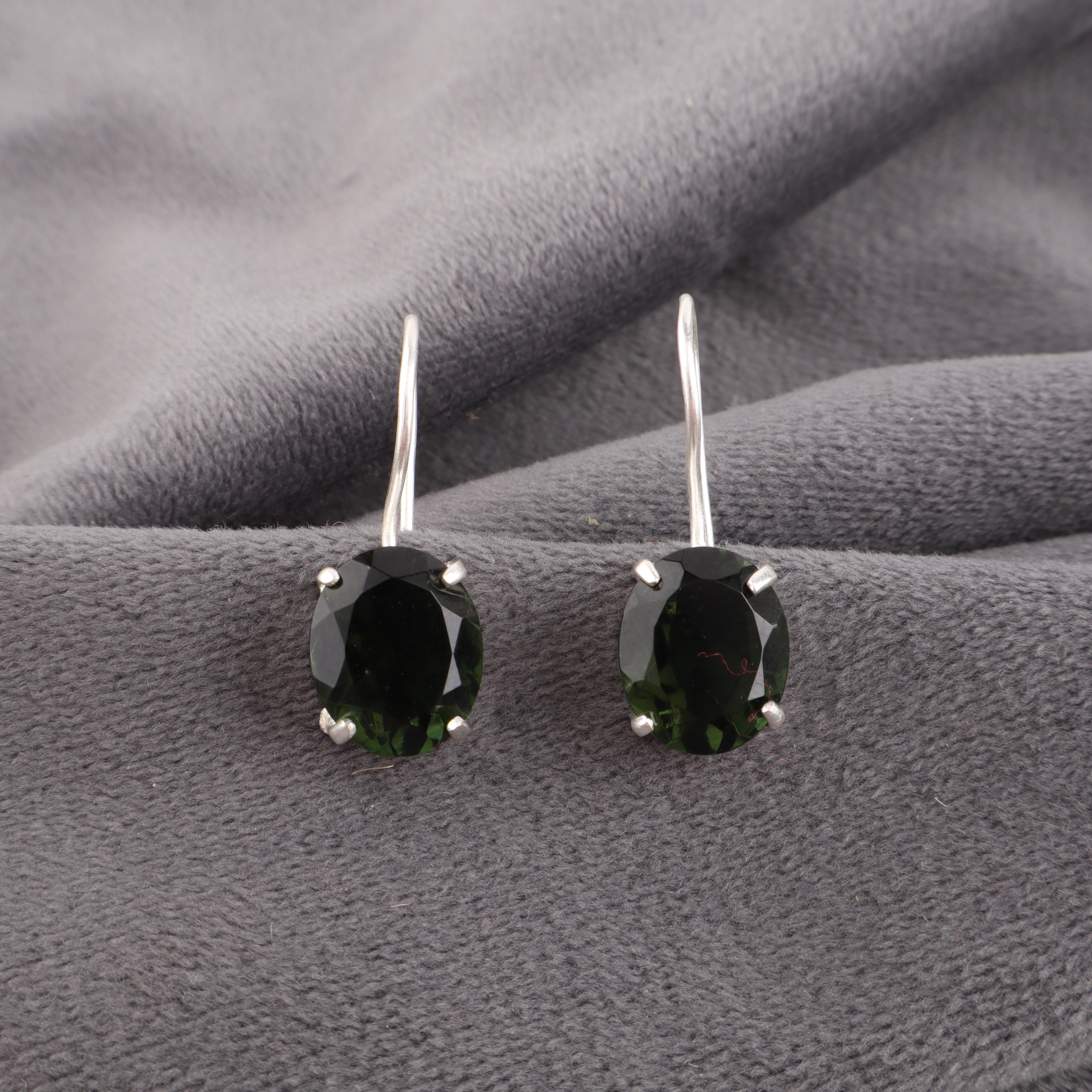 Green Tourmaline Handmade Gemstone Earrings, 925 Solid Sterling Silver Earrings Joyful Jewelry, Earrings For Engagement Gift 1.05 inches зелёный
Green Tourmaline Handmade Gemstone Earrings, 925 Solid Sterling Silver Earrings Joyful Jewelry, Earrings For Engagement Gift 1.05 inches зелёный