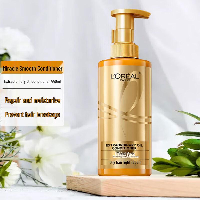 L Oréal Elvive Extraordinary Oil Smooth & Silky Conditioner
L Oréal Elvive Extraordinary Oil Smooth & Silky Conditioner
