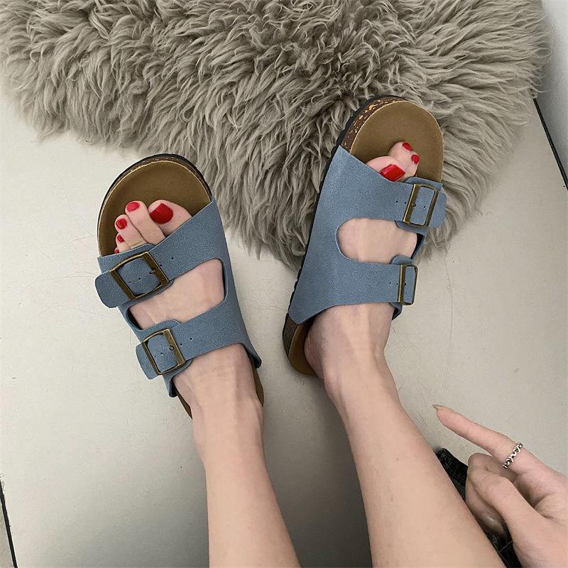 Fashion Low Heel Woman Slippers Slides Sandals on Beach Summer Shoes for Women 2024 Open Toe Outside Clappers Casual Original Normal Pvc 35
Fashion Low Heel Woman Slippers Slides Sandals on Beach Summer Shoes for Women 2024 Open Toe Outside Clappers Casual Original Normal Pvc 35