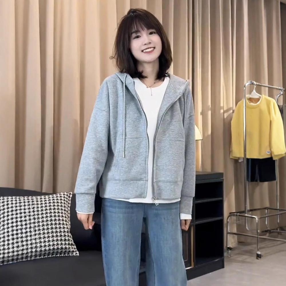 Korean Style Women s Hooded Sweatshirt Jacket - Long Sleeve, Spring 2025 Casual, Age-Defying, Versatile Cardigan Medium
Korean Style Women s Hooded Sweatshirt Jacket - Long Sleeve, Spring 2025 Casual, Age-Defying, Versatile Cardigan Medium