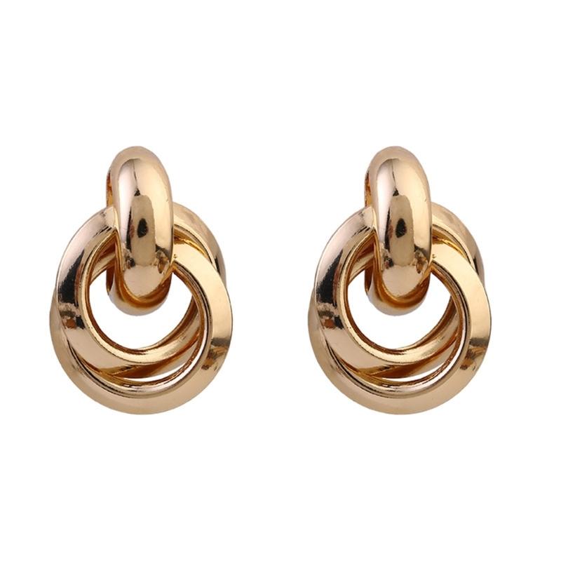 Cute Circle Earrings Fashionable Studs Earrings Elegant Ear Pin Ear Jewelry Alloy Material Suitable for Daily Outfits
Cute Circle Earrings Fashionable Studs Earrings Elegant Ear Pin Ear Jewelry Alloy Material Suitable for Daily Outfits
