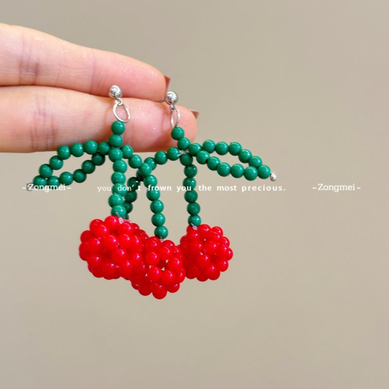 Handmade Cherry Beaded Color-Blocking Stud Earrings for Women - Sweet, Versatile, Unique Autumn/Winter Accessories
Handmade Cherry Beaded Color-Blocking Stud Earrings for Women - Sweet, Versatile, Unique Autumn/Winter Accessories