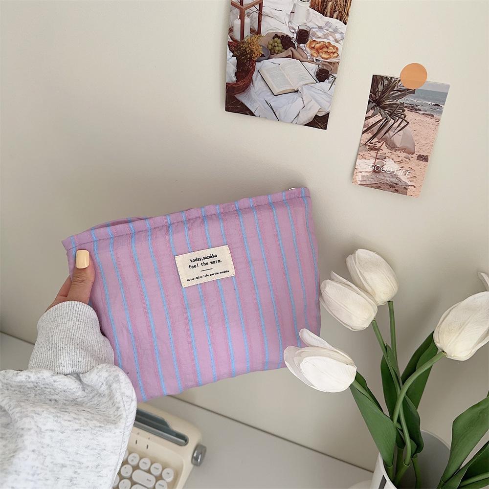 Women s Canvas Striped Cosmetic Bag - Large Capacity Toiletries & Skincare Storage
Women s Canvas Striped Cosmetic Bag - Large Capacity Toiletries & Skincare Storage