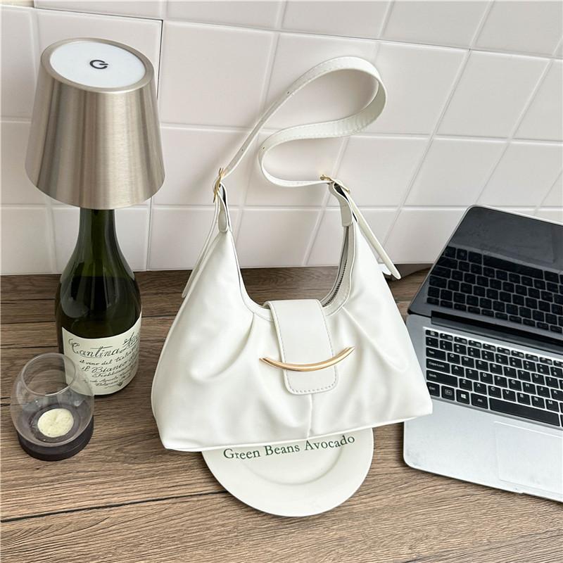 Fashion Single-shoulder Underarm Bag with Vintage Texture and Large Capacity for Daily Commuting - Dumpling-shaped Tote Bag білий
Fashion Single-shoulder Underarm Bag with Vintage Texture and Large Capacity for Daily Commuting - Dumpling-shaped Tote Bag білий
