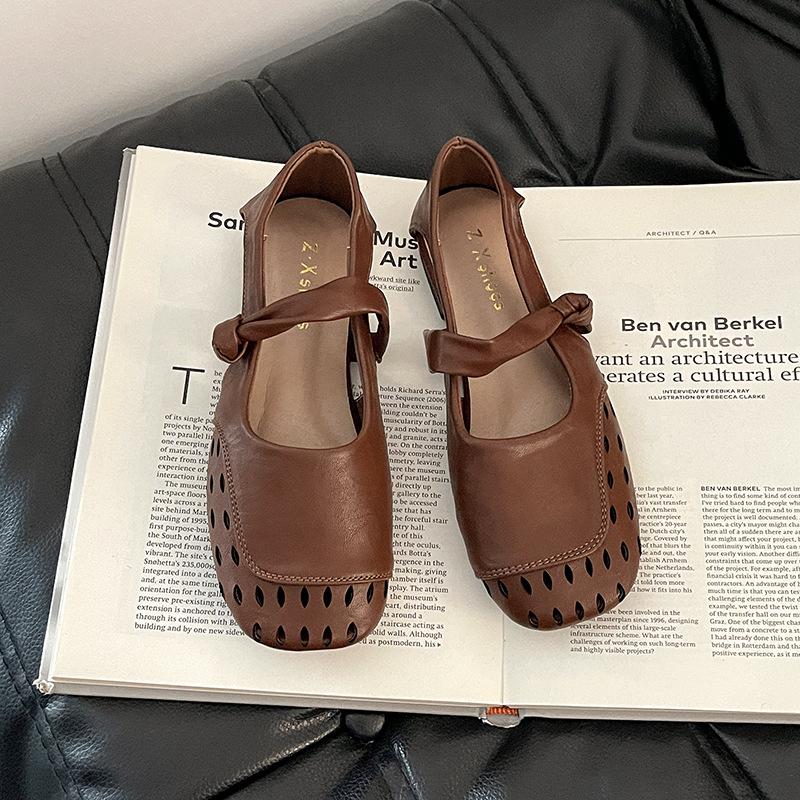 Design sense hollow bag head sandals summer French retro style with skirt breathable casual girl Mary Jane single shoes 40 темно-коричневого
Design sense hollow bag head sandals summer French retro style with skirt breathable casual girl Mary Jane single shoes 40 темно-коричневого