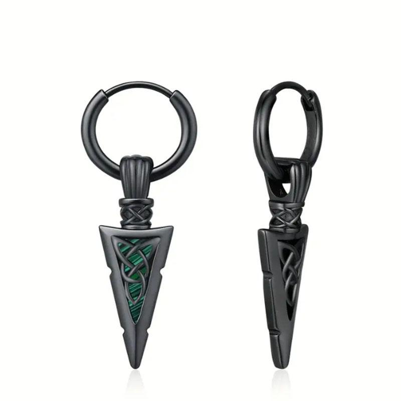A pair of cool black and green male and female earrings, copper arrow-shaped earrings, Viking punk hip-hop jewelry, fashionable зелёный
A pair of cool black and green male and female earrings, copper arrow-shaped earrings, Viking punk hip-hop jewelry, fashionable зелёный