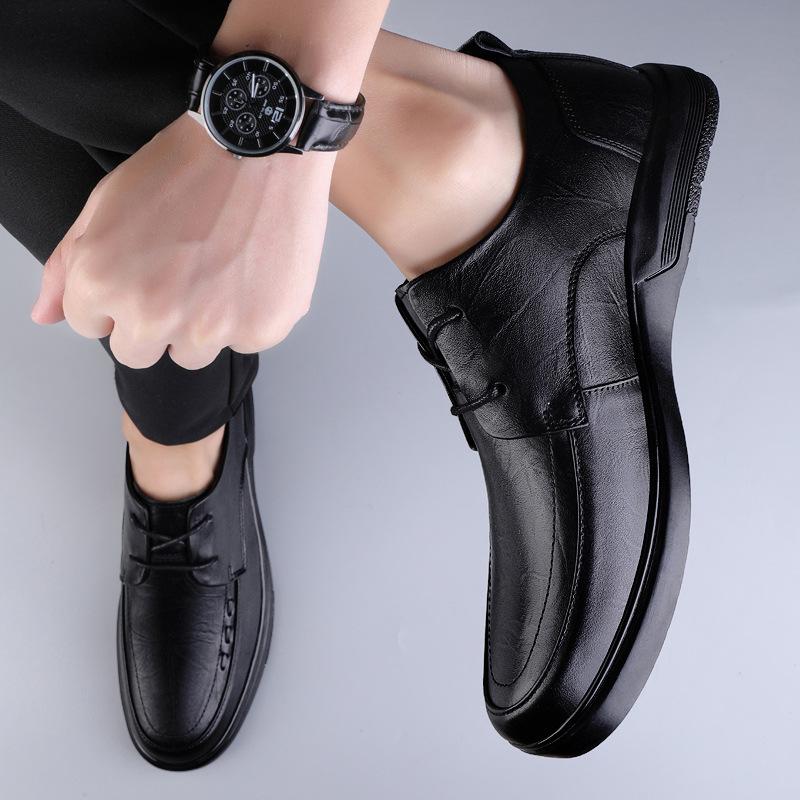 Men s shoes 2025 summer new men s high-end lace-up casual leather shoes soft sole non-slip one-pedal large size dad shoes 37
Men s shoes 2025 summer new men s high-end lace-up casual leather shoes soft sole non-slip one-pedal large size dad shoes 37