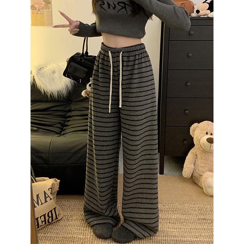 American Retro Striped Fleece-Lined Velvet Pants for Women - Autumn/Winter Style M светло-серый
American Retro Striped Fleece-Lined Velvet Pants for Women - Autumn/Winter Style M светло-серый