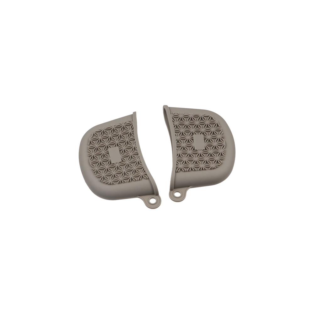 Non-slip Pot Ear Clip Silicone Pan Handle Holder Kitchen Gadgets Pan Handle Cover Casserole Pan Handle Cover
Non-slip Pot Ear Clip Silicone Pan Handle Holder Kitchen Gadgets Pan Handle Cover Casserole Pan Handle Cover
