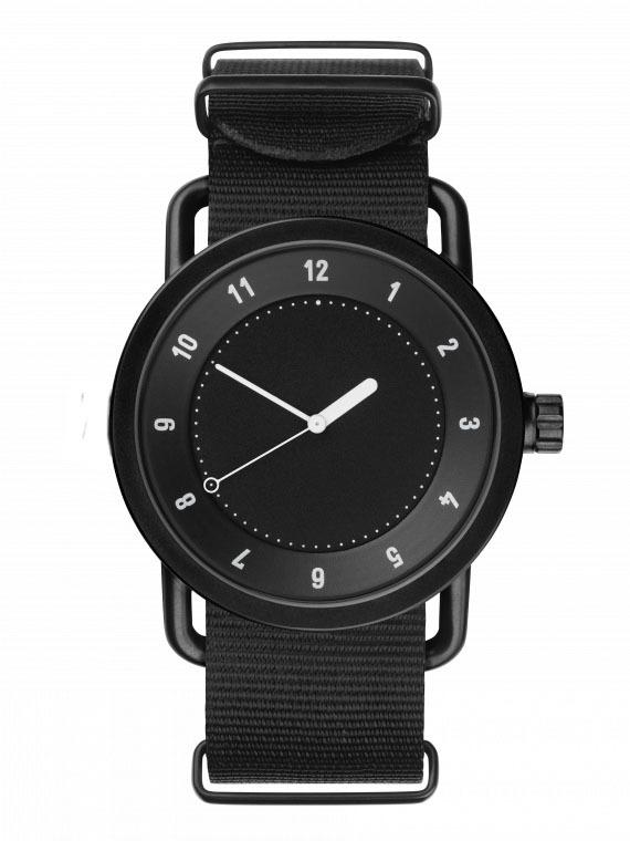 British Trend Simple Canvas Nylon Strap Watch European And American Retro Thin Student Couple Watch 809
British Trend Simple Canvas Nylon Strap Watch European And American Retro Thin Student Couple Watch 809