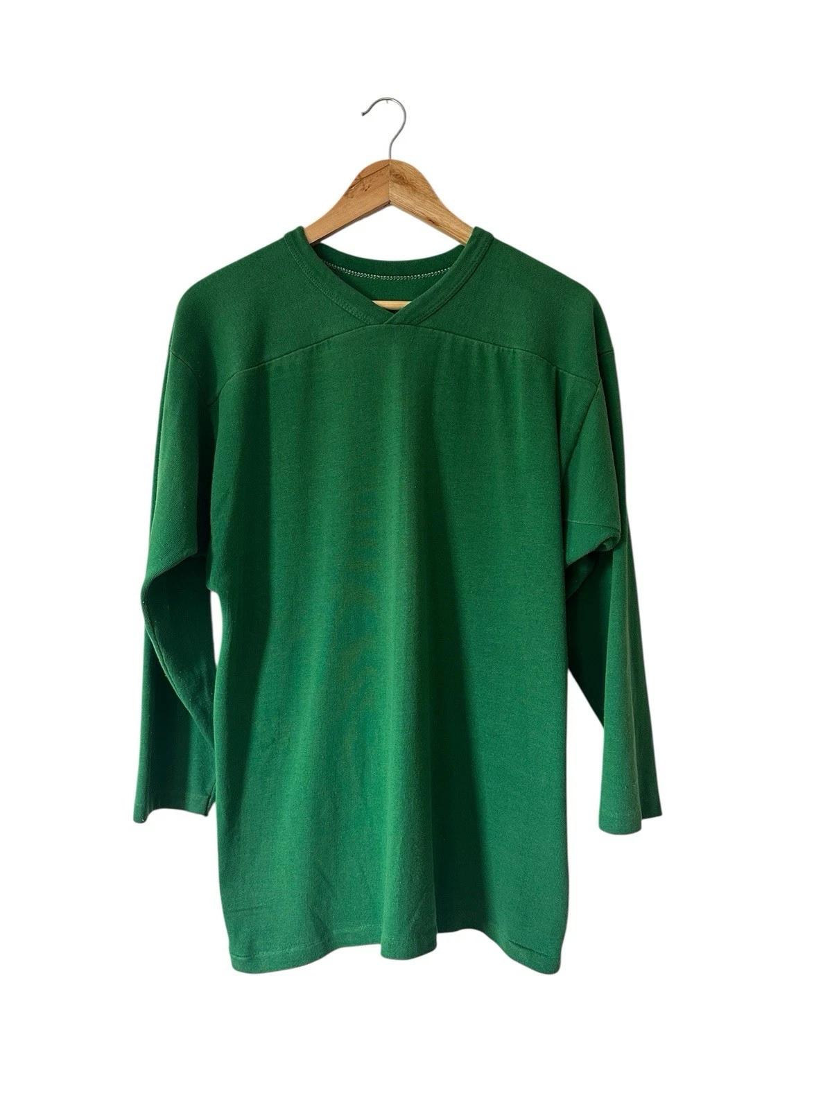 Vintage Russell Athletic Jersey Shirt Men’s Large Green 70’s Raglan 4XL
Vintage Russell Athletic Jersey Shirt Men’s Large Green 70’s Raglan 4XL