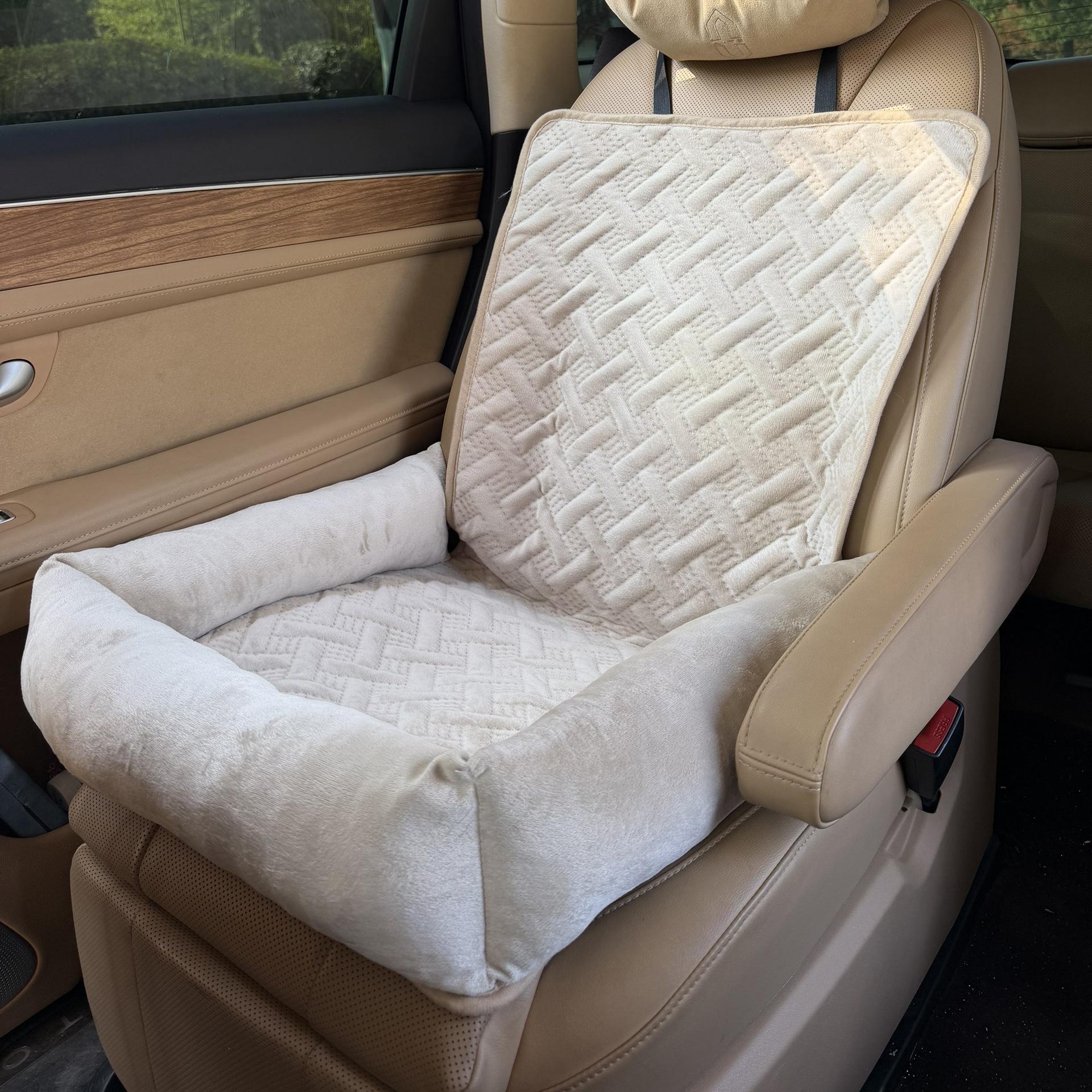 Pet Car Seat Bed: Cozy Nest for Small & Medium Dogs, Cats, and Safety Seat Mat
Pet Car Seat Bed: Cozy Nest for Small & Medium Dogs, Cats, and Safety Seat Mat
