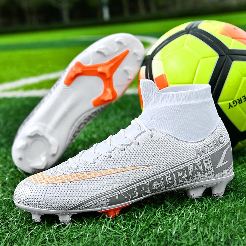 Factory high-top soccer shoes men s and women s AG spikes TF smash nails student C Rombappe race training shoes 31
Factory high-top soccer shoes men s and women s AG spikes TF smash nails student C Rombappe race training shoes 31