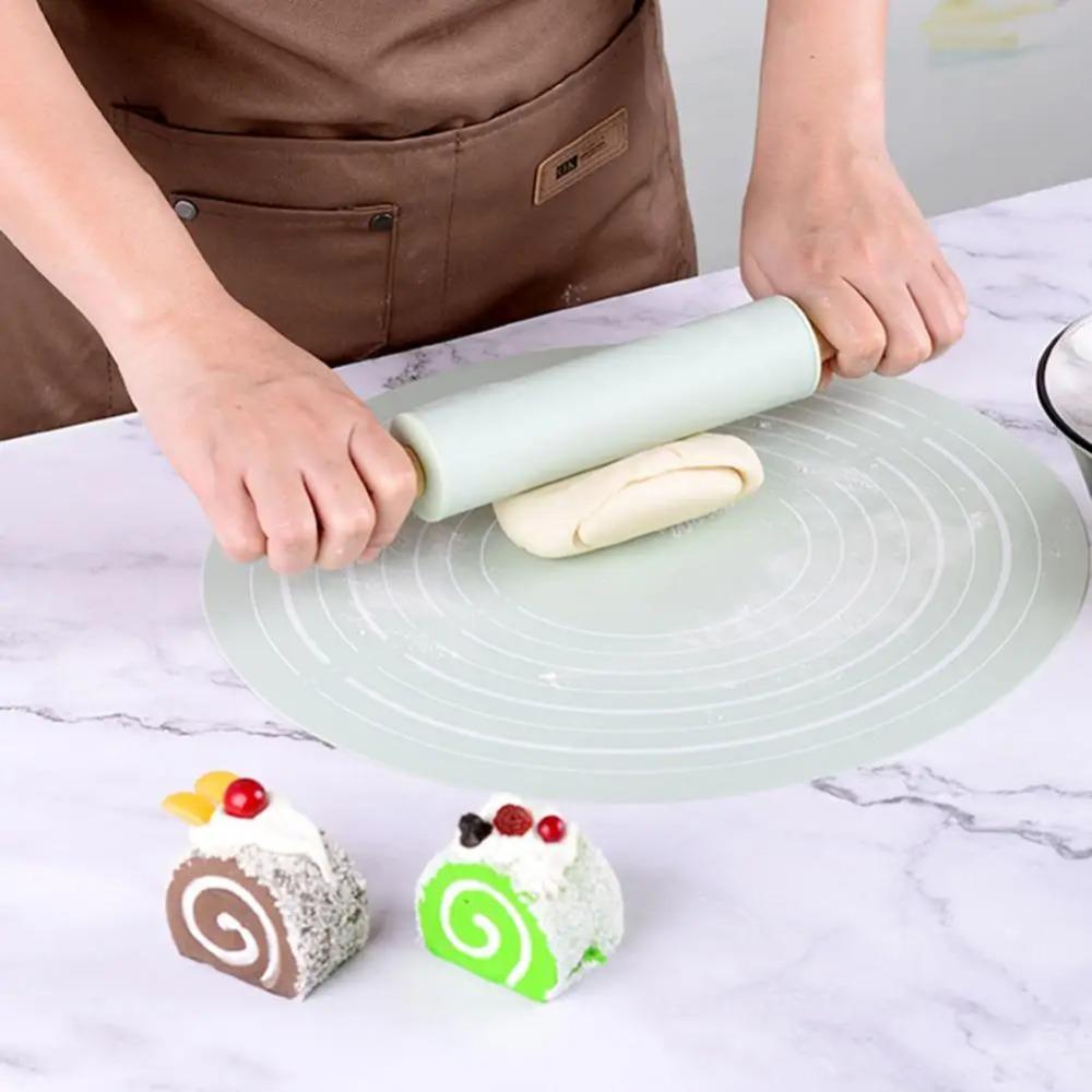 2 Pcs/set with Scale Rolling Pin Pastry Mat Set Silicone Dough Mat Baking Tool Kneading Pad Pastry
2 Pcs/set with Scale Rolling Pin Pastry Mat Set Silicone Dough Mat Baking Tool Kneading Pad Pastry
