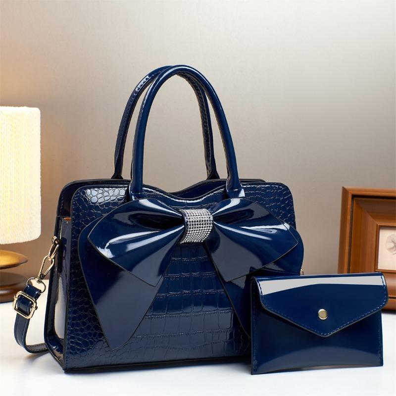 Handbag New Fashion Crocodile Pattern Bow Bucket Bag Patent Leather Glossy Messenger Bag синій
Handbag New Fashion Crocodile Pattern Bow Bucket Bag Patent Leather Glossy Messenger Bag синій
