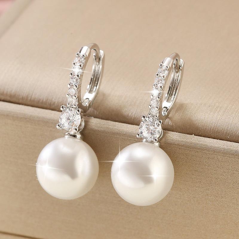 Elegant Imitation Pearl Pendant Drop Gold Color Earring Luxury Accessory Gift for Korean Fashion Jewelry Party Woman Girls
Elegant Imitation Pearl Pendant Drop Gold Color Earring Luxury Accessory Gift for Korean Fashion Jewelry Party Woman Girls
