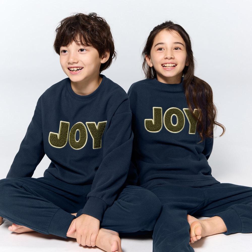 GU by Uniqlo Детский флисовый комплект унисекс для дома с длинным рукавом и длинными штанами с логотипом +e 71 PURPLE/100cm
GU by Uniqlo Детский флисовый комплект унисекс для дома с длинным рукавом и длинными штанами с логотипом +e 71 PURPLE/100cm